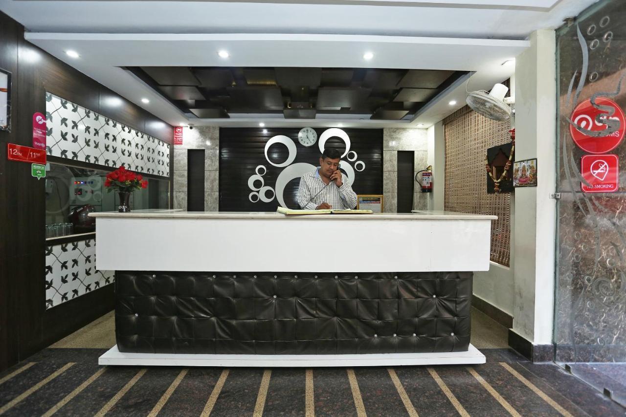 Oyo 2974 Hotel Aastha Palace Haridwār Eksteriør billede