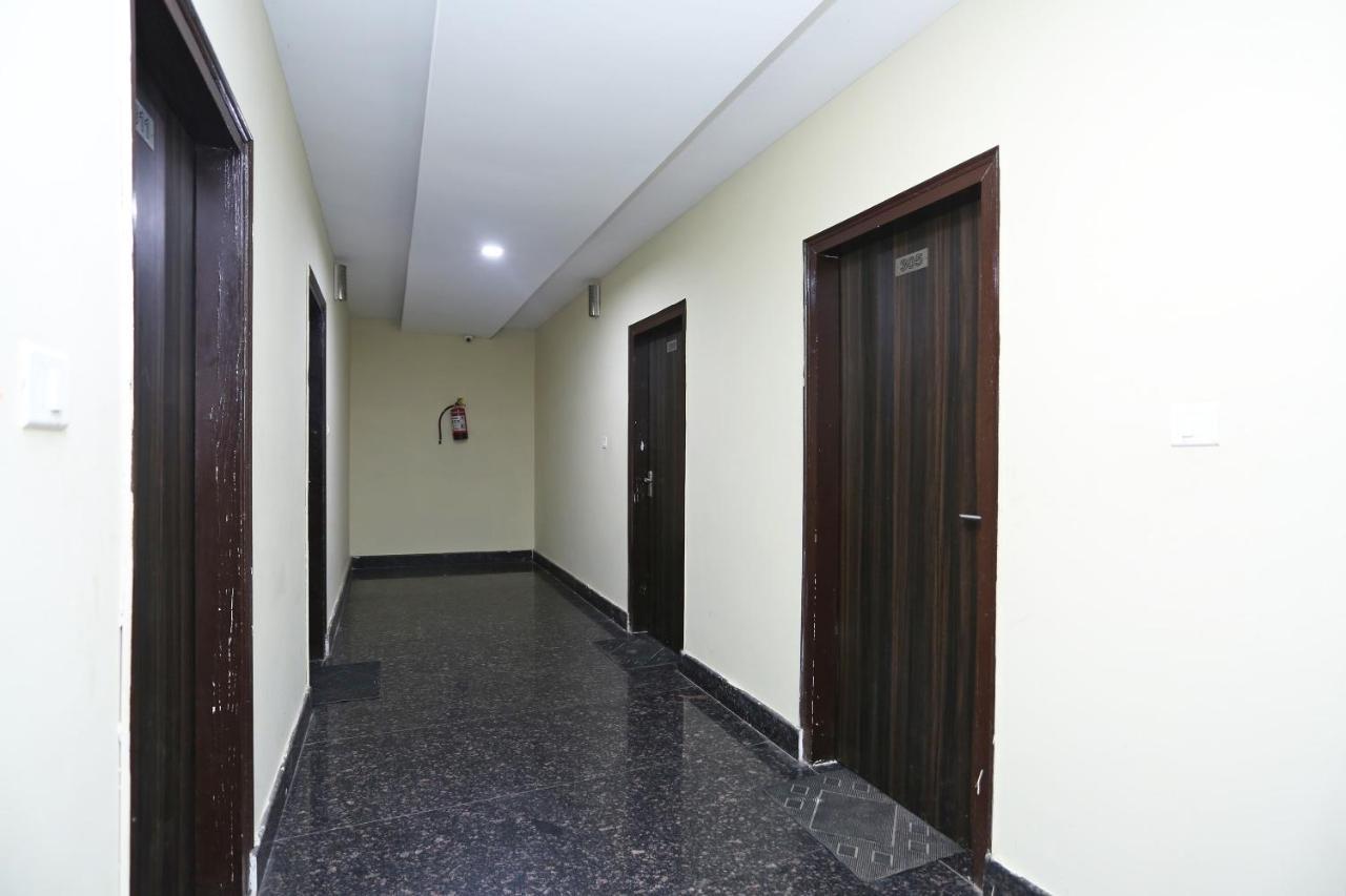 Oyo 2974 Hotel Aastha Palace Haridwār Eksteriør billede