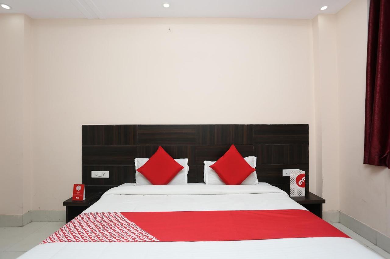 Oyo 2974 Hotel Aastha Palace Haridwār Eksteriør billede
