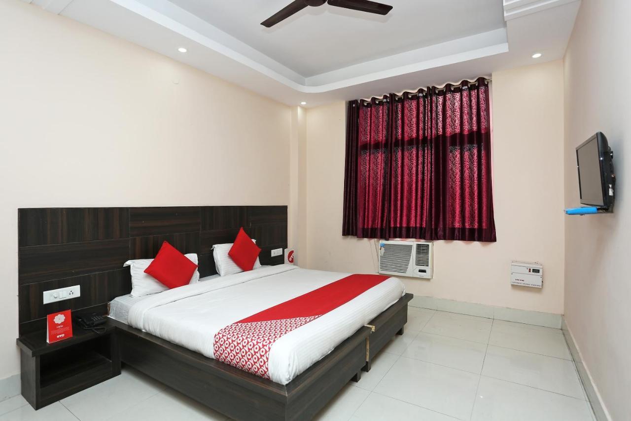 Oyo 2974 Hotel Aastha Palace Haridwār Eksteriør billede