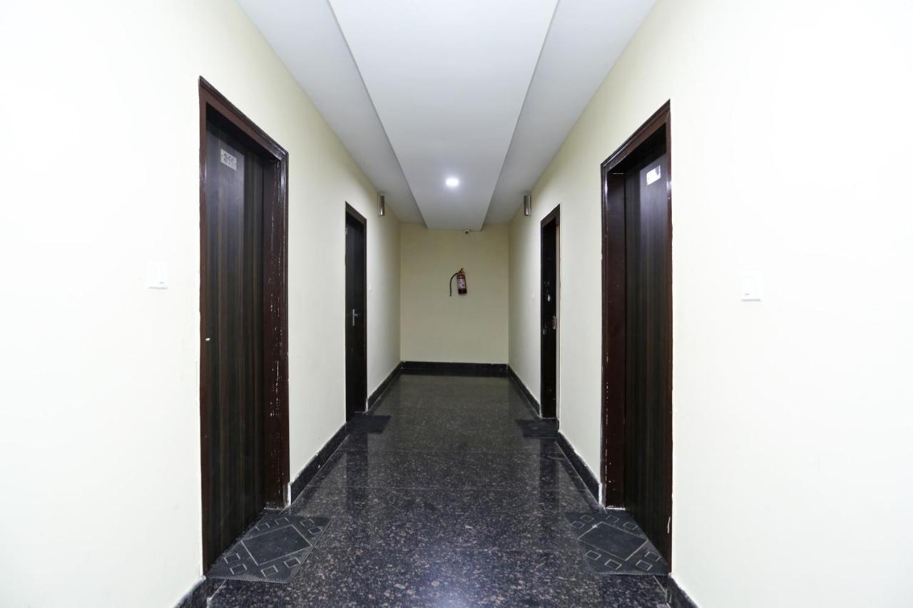 Oyo 2974 Hotel Aastha Palace Haridwār Eksteriør billede