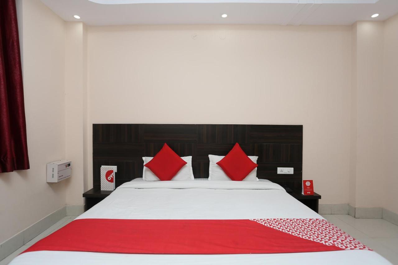 Oyo 2974 Hotel Aastha Palace Haridwār Eksteriør billede